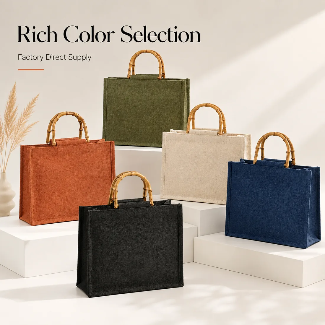 Faux bamboo-handle jute tote color display / 仿竹手柄黄麻托特包多色陈列
