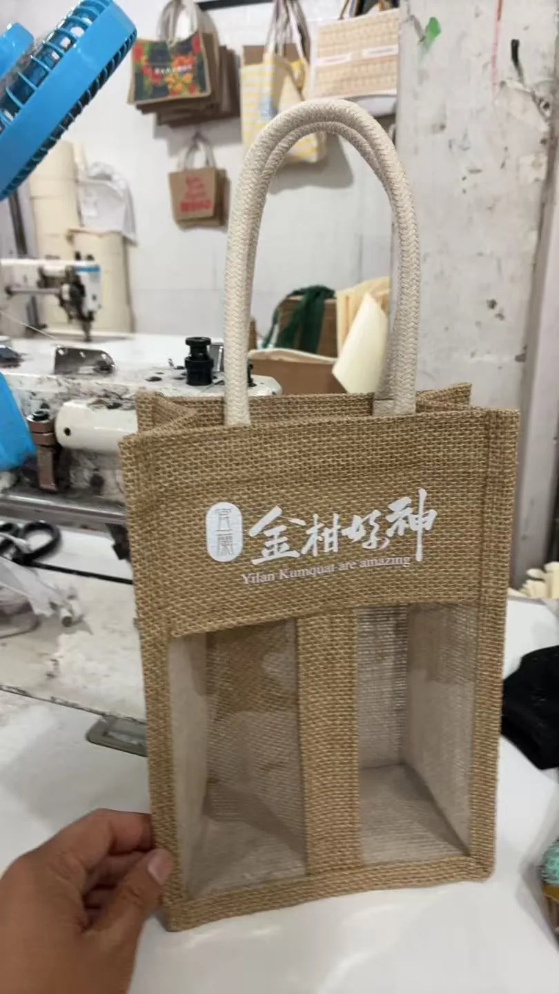 Window jute wine bag quality detail 3 / 透明窗黄麻酒袋质检细节 3