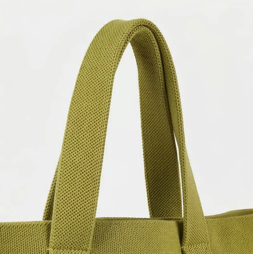 Dual-handle knit tote detail 1 / 双提手针织托特包局部细节 1