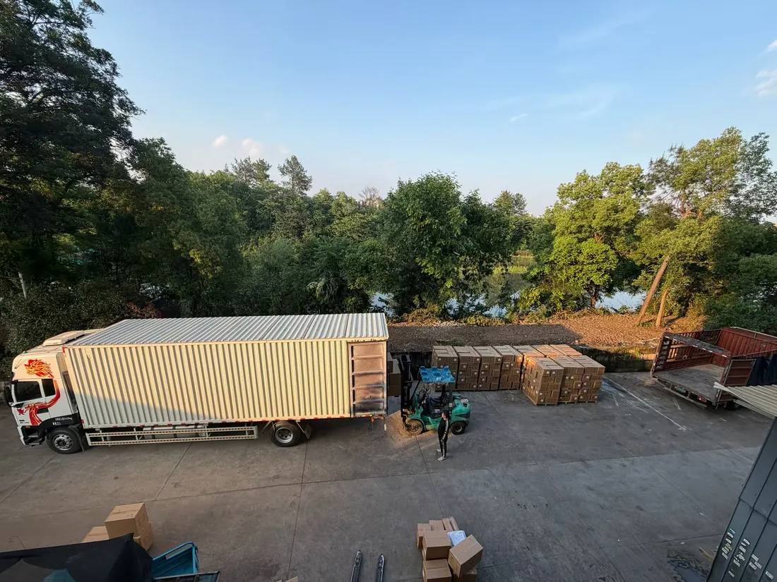 LinHord custom bag packaging and logistics 3 / LinHord 定制包袋包装物流 3